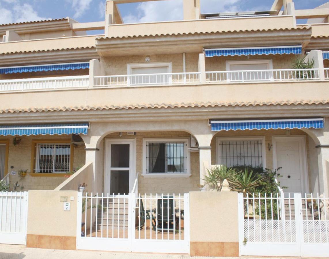 הוילה לוס נייטוס Town House מראה חיצוני תמונה